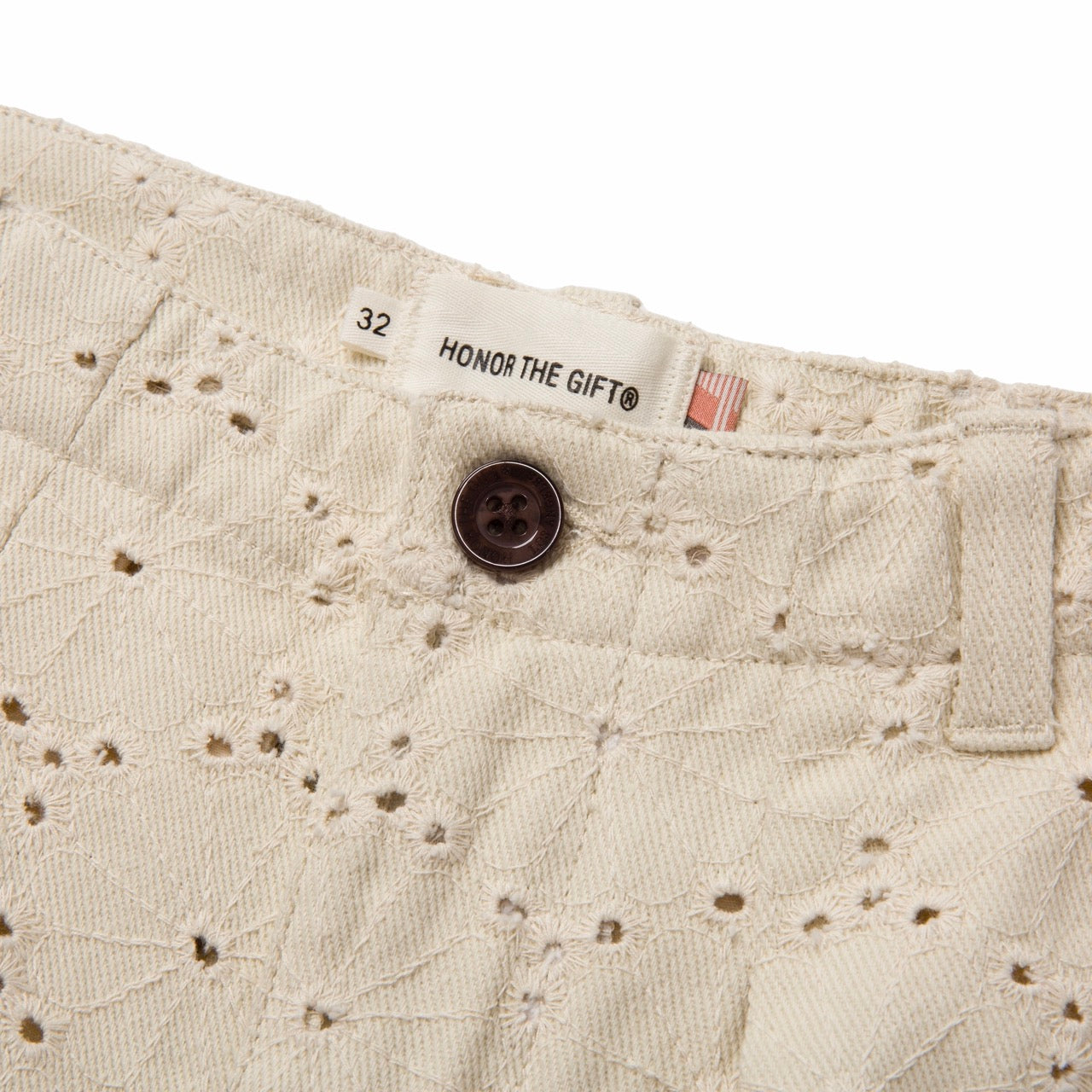 Legacy Eyelet Short